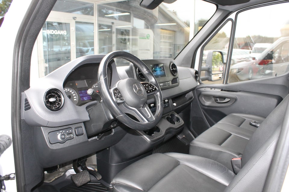 Mercedes Sprinter 317 2,0 CDi A3 Chassis PRO aut. RWD 2d