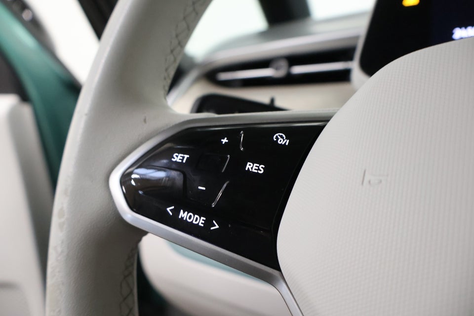 VW ID.Buzz 77 Pro SWB 5d