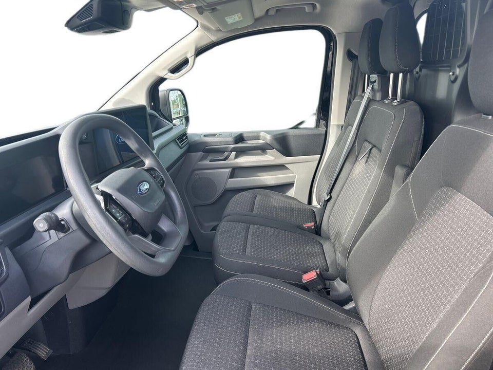 Ford Transit Custom 320 L2 2,0 EcoBlue Trend aut.