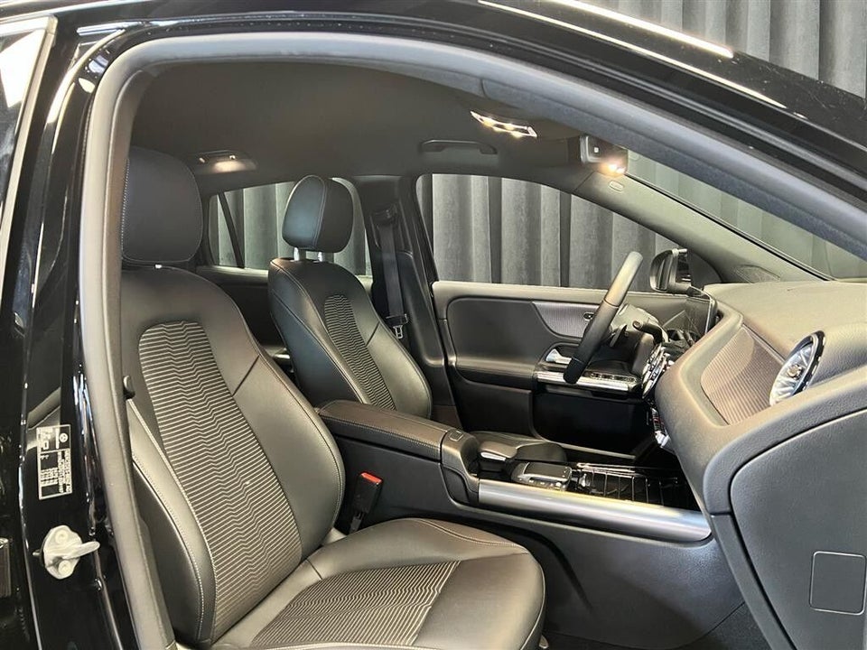 Mercedes EQA250 Progressive Line 5d