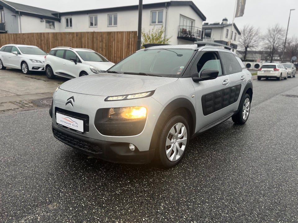 Citroën C4 Cactus 1,2 PureTech 110 Feel 5d