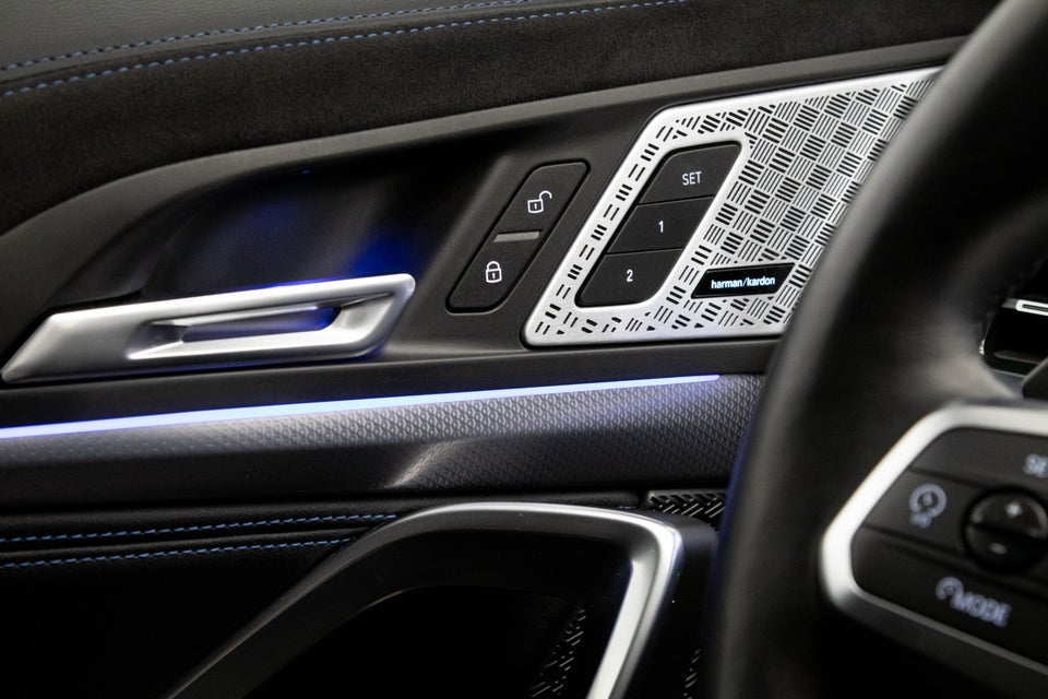 BMW iX2 eDrive20 Fully Charged M-Sport 5d