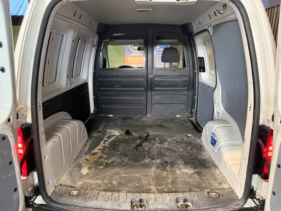 VW Caddy 2,0 TDi 75 BMT Van 4d