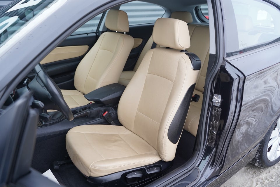 BMW 118i 2,0 aut. 3d