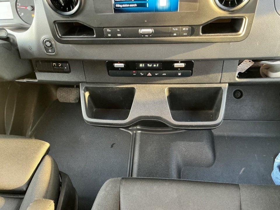 Mercedes Sprinter 317 2,0 CDi A3 Alukasse m/lift aut. RWD 2d