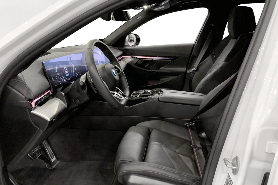 BMW i5 eDrive40 Touring Fully Charged M-Sport 5d