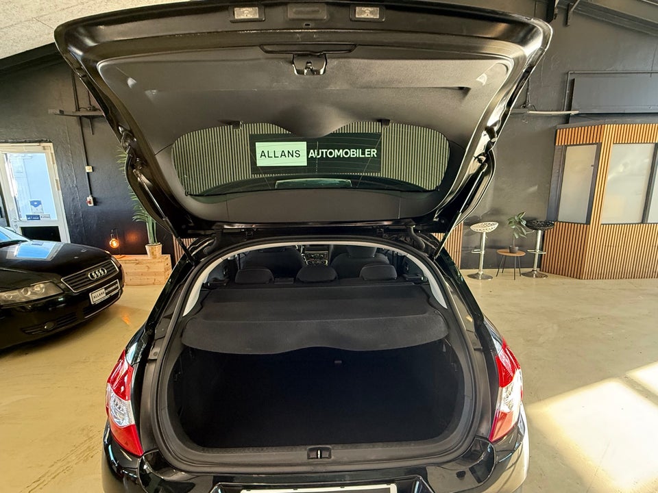 Citroën C4 1,2 PureTech 130 Attraction 5d