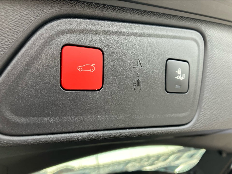 Peugeot 3008 1,6 Hybrid Allure Pack EAT8 5d