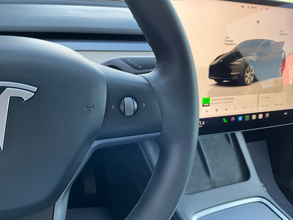 Tesla Model Y Long Range AWD 5d