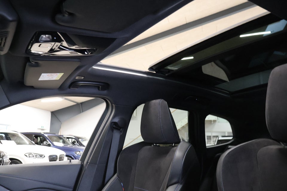 BMW iX1 xDrive30 Charged M-Sport 5d