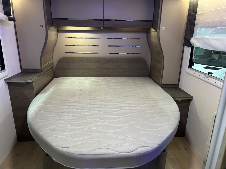 Chausson Titanium 2,0 628 aut. 2d