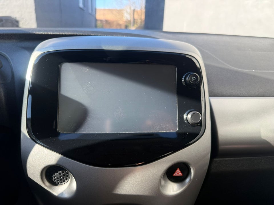 Citroën C1 1,2 PureTech Feel 5d