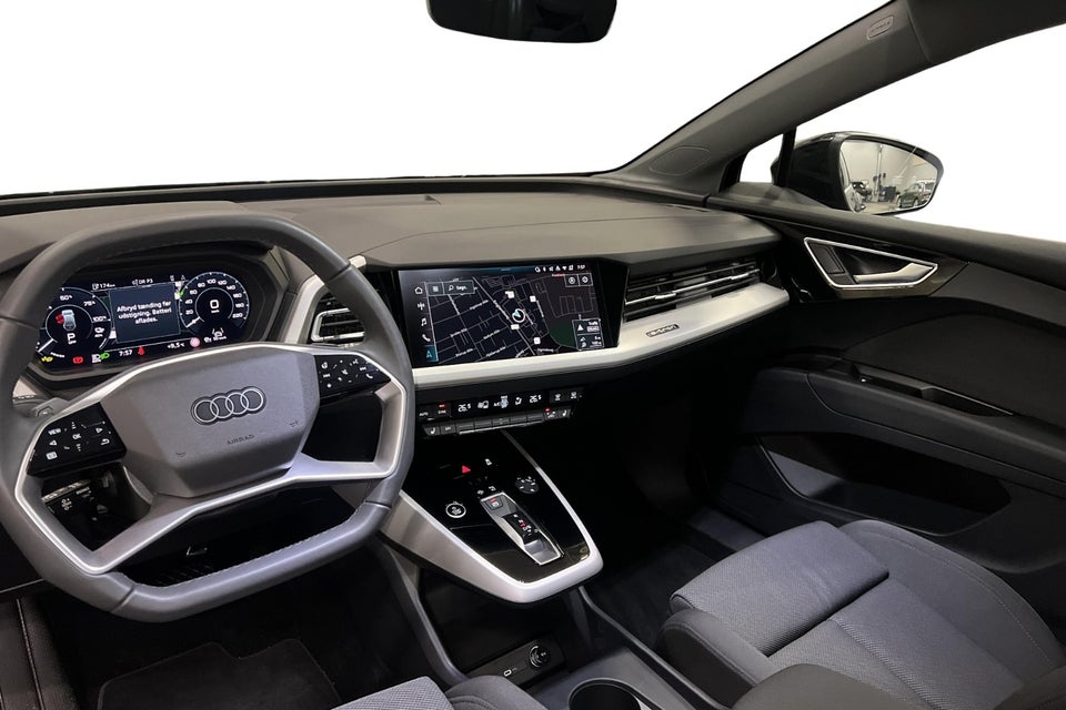 Audi Q4 e-tron 45 Progress 5d
