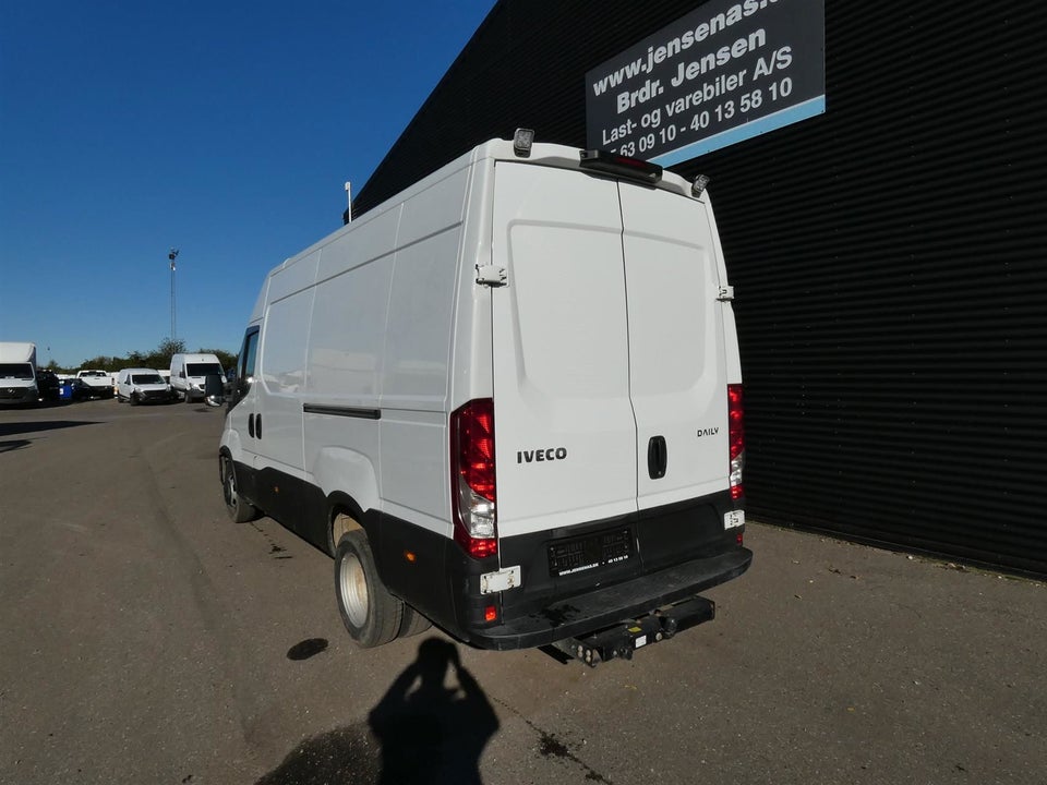 Iveco Daily 3,0 35C18 12m³ Van AG8