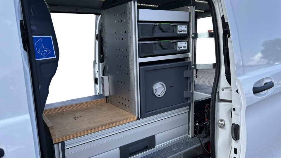 Mercedes Vito 114 2,0 CDi Kassevogn aut. L RWD