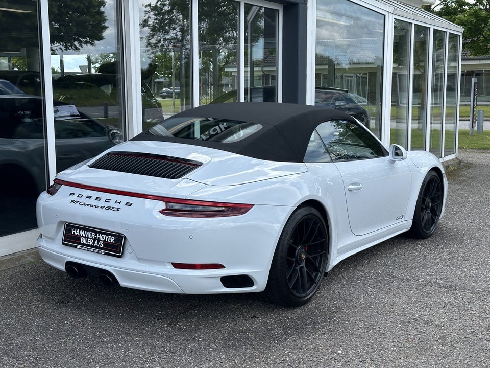 Porsche 911 Carrera 4 GTS 3,0 Cabriolet PDK 2d