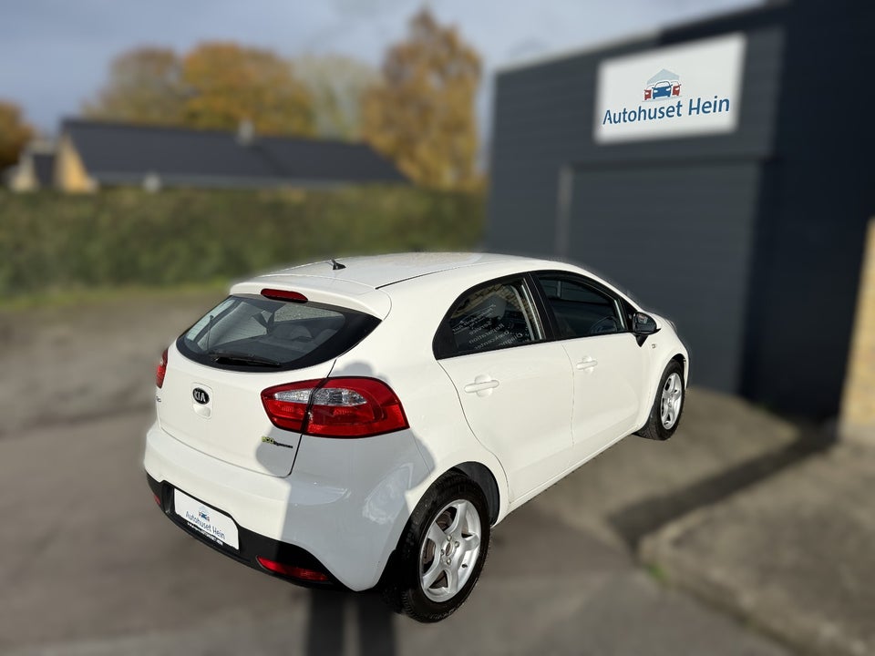 Kia Rio 1,2 CVVT Style+ 5d