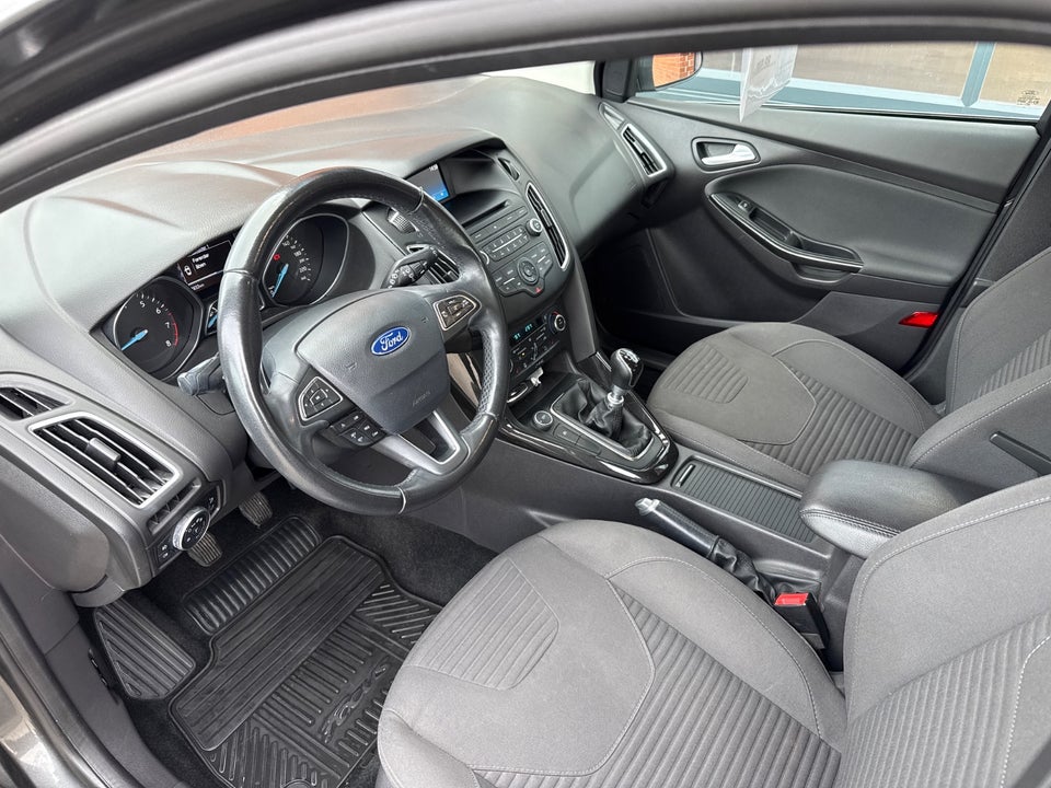 Ford Focus 1,0 SCTi 125 Titanium stc. 5d