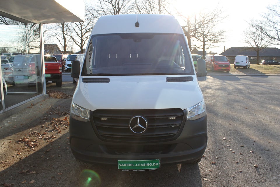 Mercedes Sprinter 316 2,2 CDi A2 Kassevogn aut. RWD