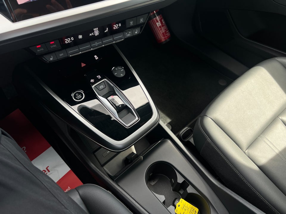 Audi Q4 e-tron 45 Advanced 5d