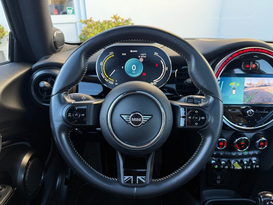 MINI Cooper SE Yours Trim 3d