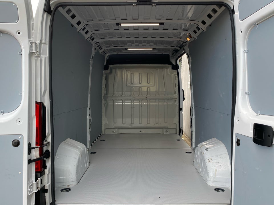 Fiat Ducato 35 2,2 MJT 140 Kassevogn L3H2 aut.