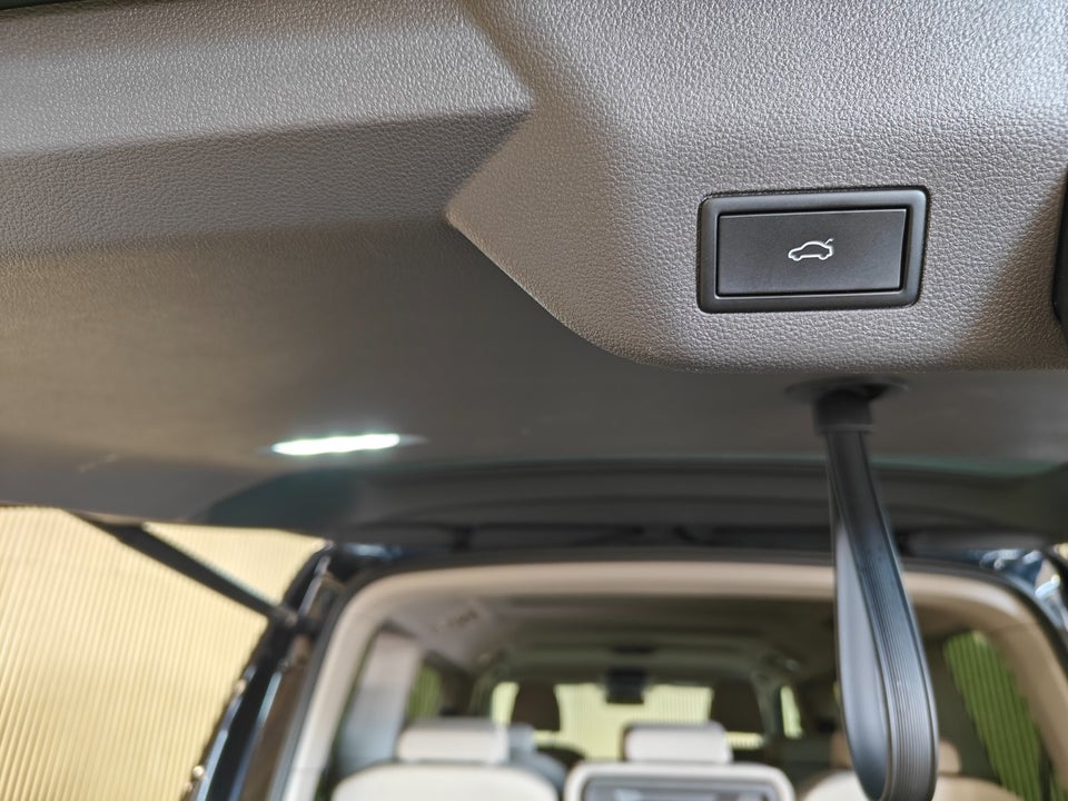 VW Multivan 1,4 eHybrid Life DSG kort