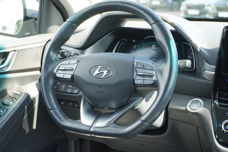 Hyundai Ioniq 1,6 PHEV Premium DCT 5d