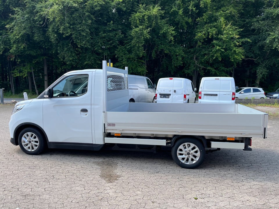 Maxus e-Deliver 3 50 Chassis LWB