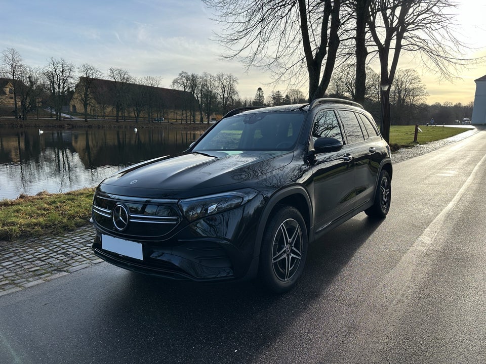 Mercedes EQB350 AMG Line 4Matic 7prs 5d