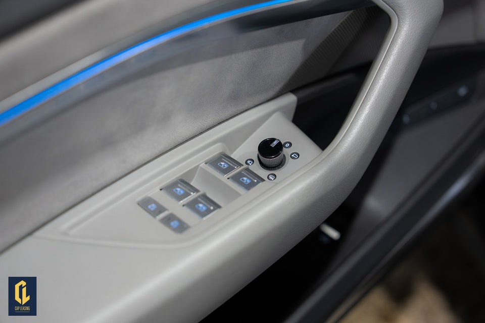 Audi e-tron 55 Advanced quattro 5d