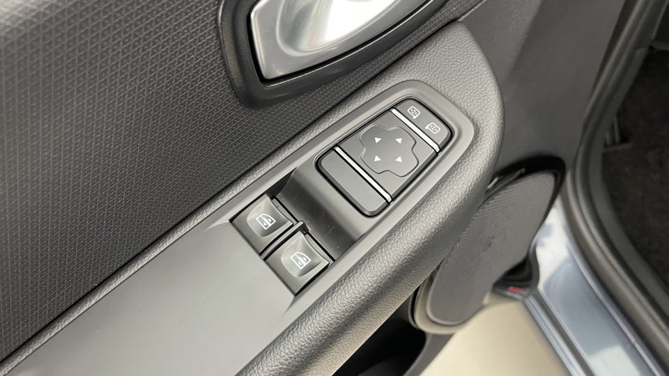 Renault Clio IV 0,9 TCe 90 Zen Sport Tourer 5d