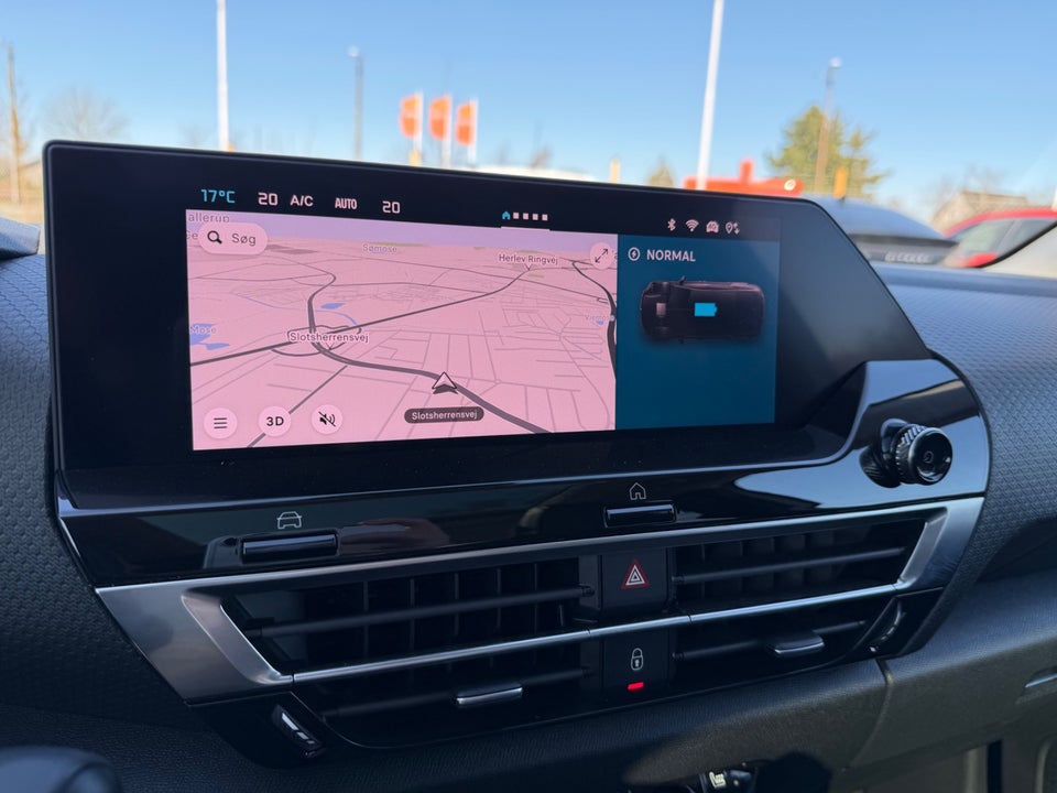 Citroën ë-C4 X 50 Shine 4d