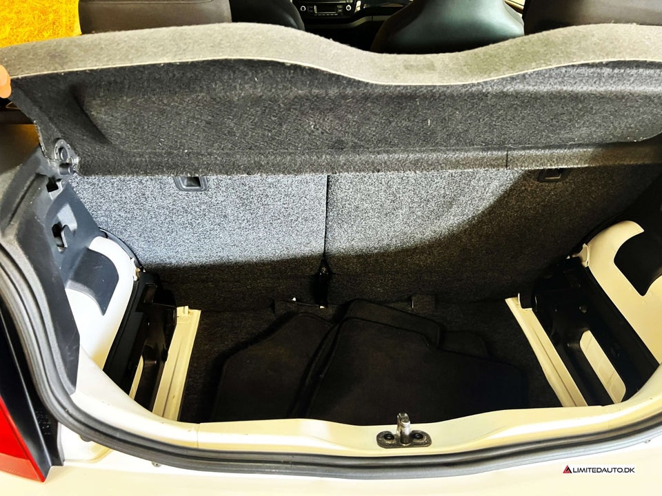 VW Up! 1,0 60 Move Up! BMT 5d