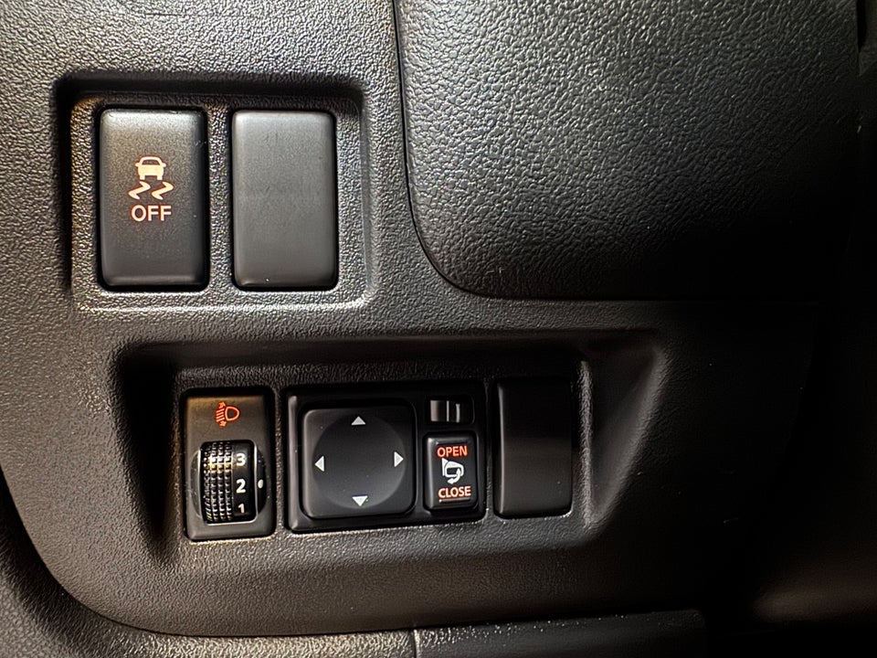 Nissan Micra 1,2 ELLE 5d