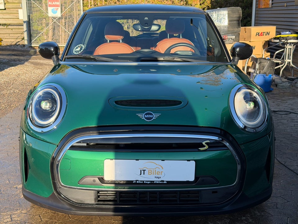 MINI Cooper SE Maximise 3d