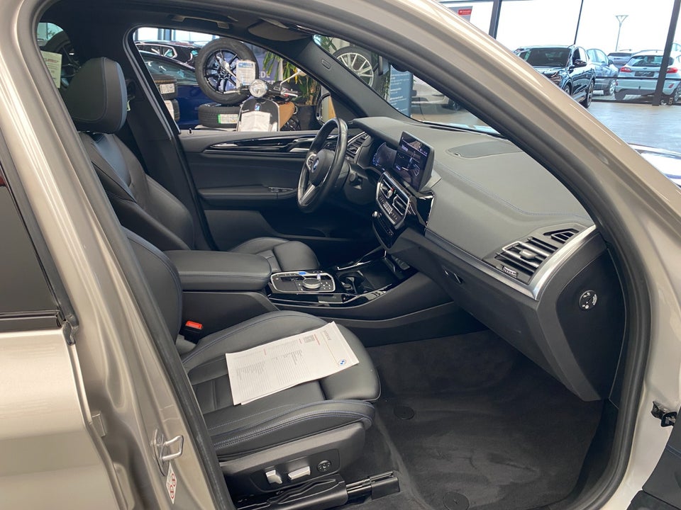 BMW iX3 Charged Plus M-Sport 5d