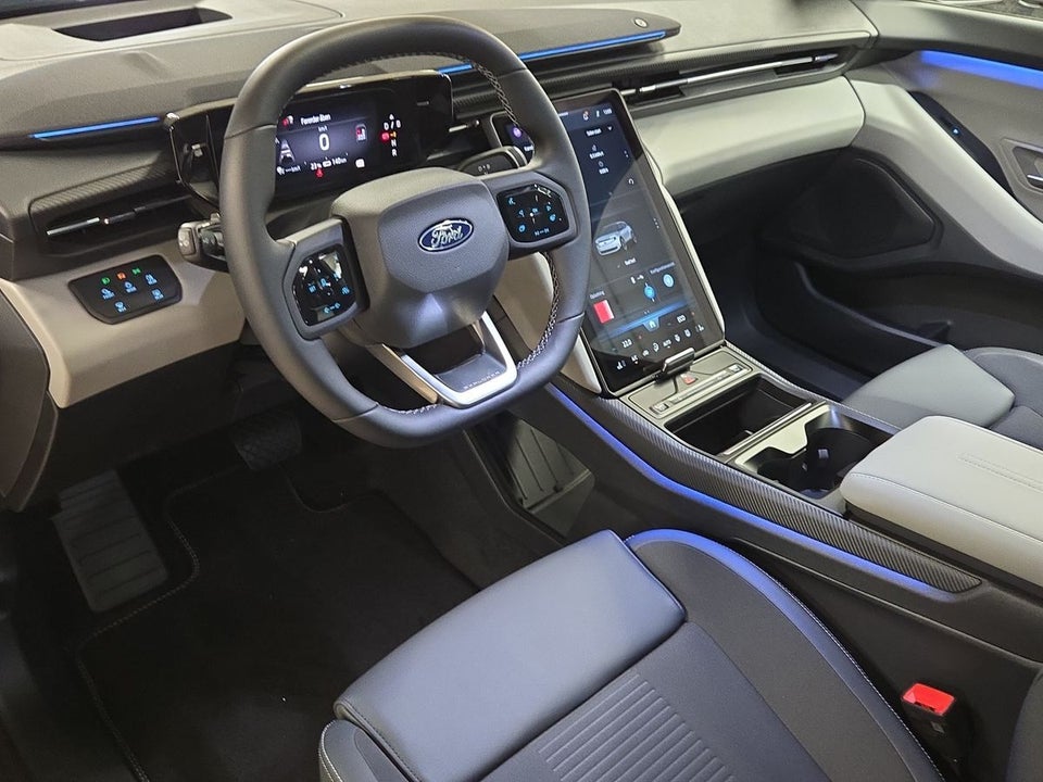 Ford Explorer 77 Premium Extended Range 5d