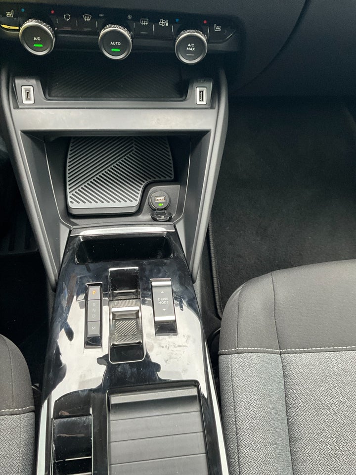 Citroën C4 1,2 PureTech 130 Feel EAT8 5d