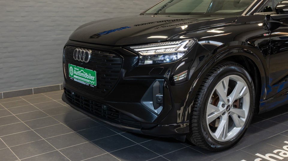 Audi Q4 e-tron 40 S-line 5d
