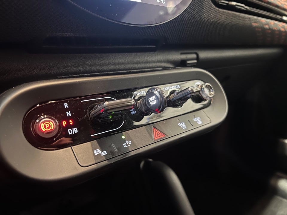 MINI Cooper SE JCW Trim XL 3d