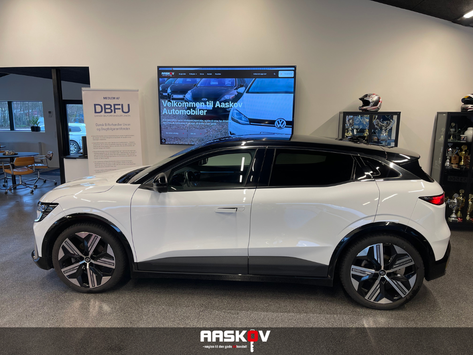 Renault Megane E-Tech 60 Iconic 5d