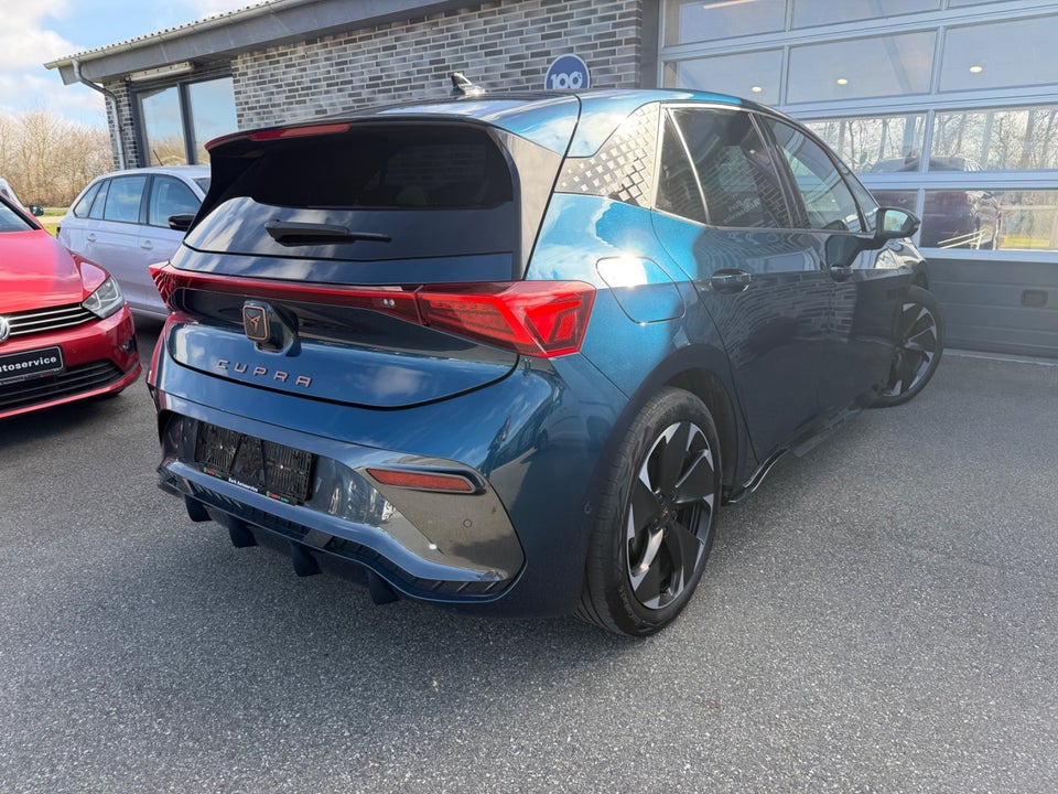 Cupra Born 58 Dinamica Pack High 5d