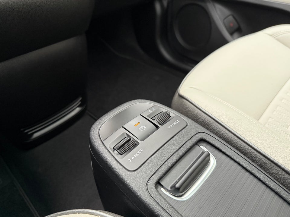 Fiat 500e 42 la Prima by Bocelli 3d