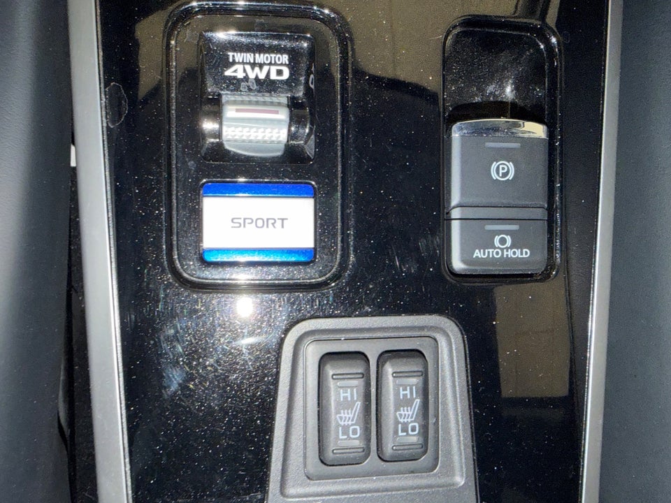 Mitsubishi Outlander 2,4 PHEV Instyle CVT 4WD 5d