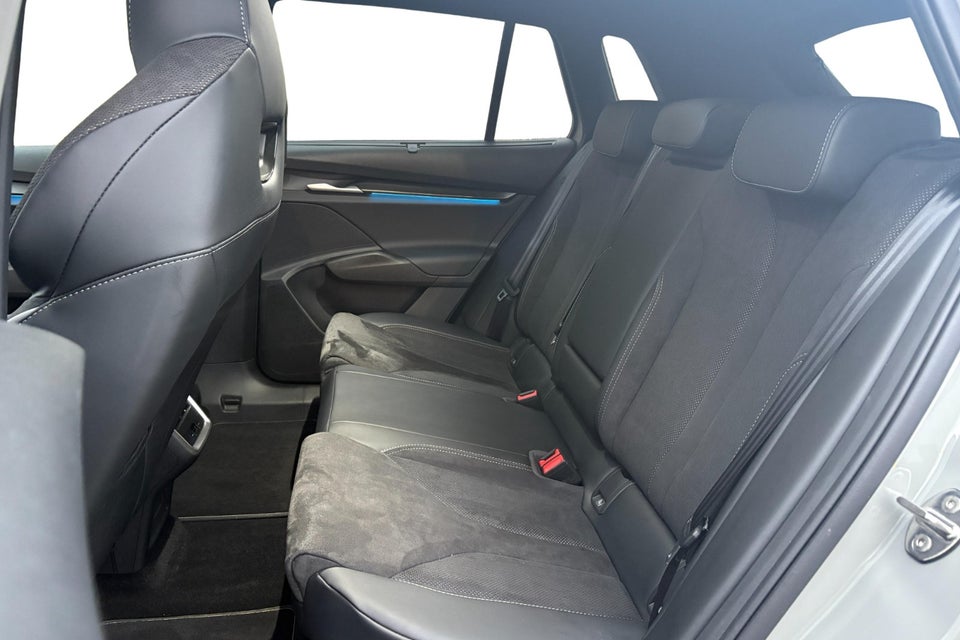 Skoda Elroq 85 iV Sportline Maxx 5d