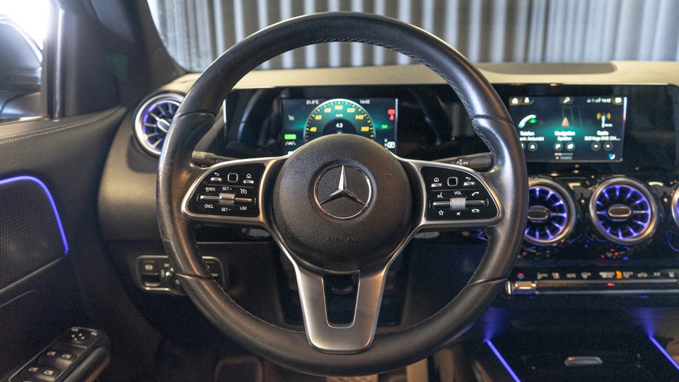 Mercedes EQA250 Progressive 5d