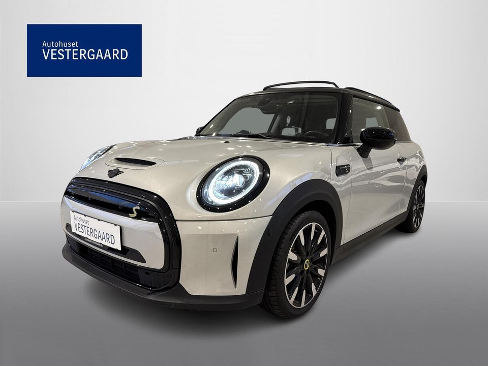 MINI Cooper SE Classic Trim 3d