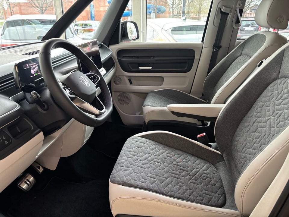 VW ID.Buzz 86 Life 7prs LWB 5d