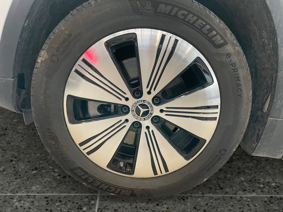 Mercedes EQA250+ Progressive 5d
